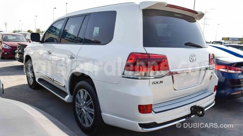 Big with watermark toyota land cruiser kailahun import dubai 4710