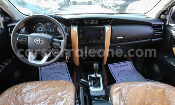 Buy Import Toyota Fortuner White Car in Import - Dubai in Kailahun Buy Import Toyota Fortuner White Car in Import - Dubai in Kailahun