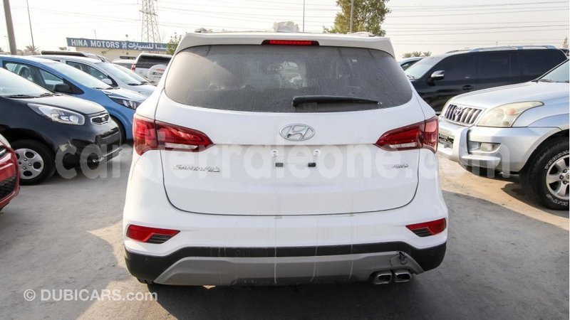 Big with watermark hyundai santa fe kailahun import dubai 4714