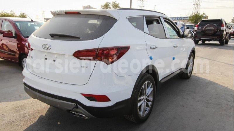 Big with watermark hyundai santa fe kailahun import dubai 4714