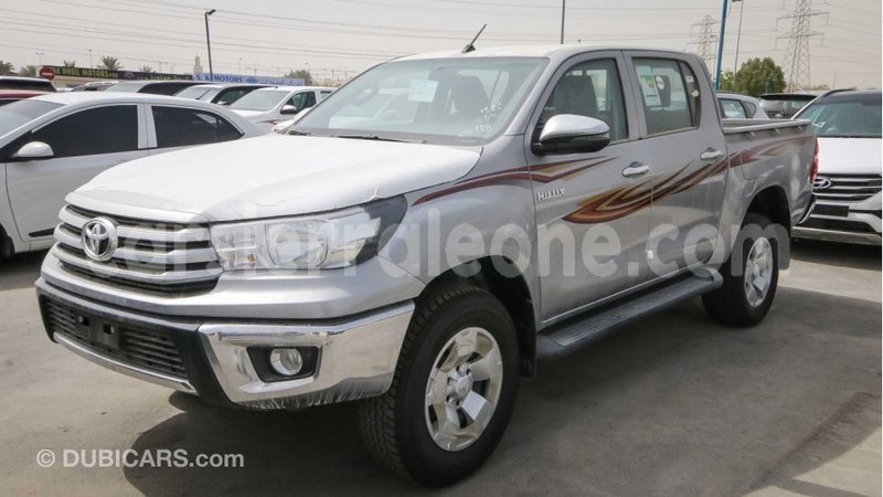 Big with watermark toyota hilux kailahun import dubai 4715