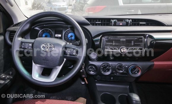 Acheter Import Voiture Toyota Hilux Autre à Import - Dubai, Kailahun Acheter Import Voiture Toyota Hilux Autre à Import - Dubai, Kailahun
