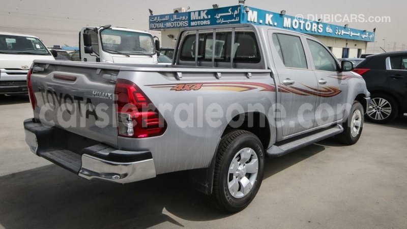 Big with watermark toyota hilux kailahun import dubai 4715