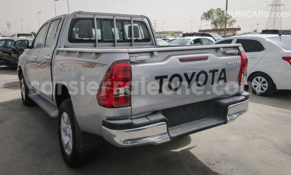 Acheter Import Voiture Toyota Hilux Autre à Import - Dubai, Kailahun Acheter Import Voiture Toyota Hilux Autre à Import - Dubai, Kailahun