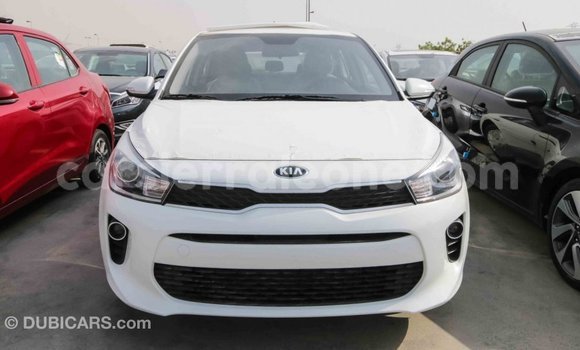 Acheter Import Voiture Kia Rio Blanc à Import - Dubai, Kailahun Acheter Import Voiture Kia Rio Blanc à Import - Dubai, Kailahun