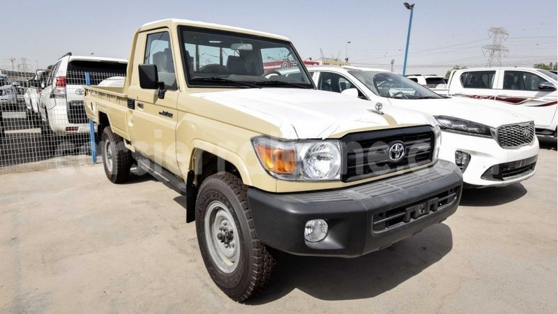 Big with watermark toyota land cruiser kailahun import dubai 4721