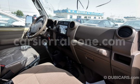 Buy Import Toyota Land Cruiser Beige Car in Import - Dubai in Kailahun Buy Import Toyota Land Cruiser Beige Car in Import - Dubai in Kailahun