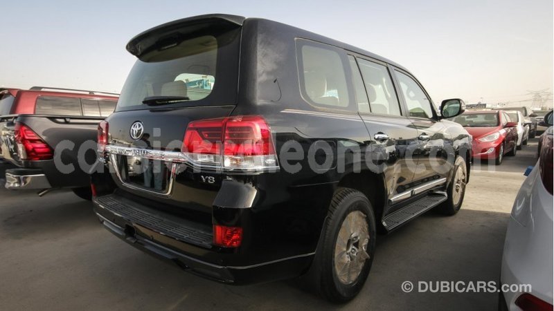 Big with watermark toyota land cruiser kailahun import dubai 4723