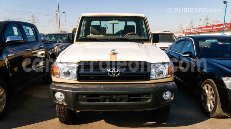 Big with watermark toyota land cruiser kailahun import dubai 4726