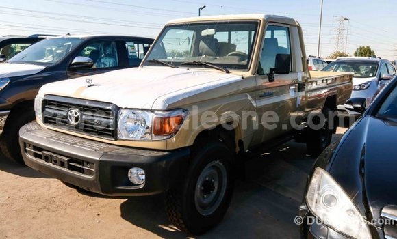 Buy Import Toyota Land Cruiser Beige Car in Import - Dubai in Kailahun Buy Import Toyota Land Cruiser Beige Car in Import - Dubai in Kailahun