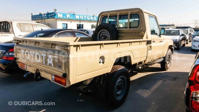 Big with watermark toyota land cruiser kailahun import dubai 4726