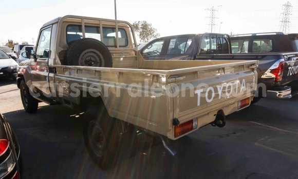 Buy Import Toyota Land Cruiser Beige Car in Import - Dubai in Kailahun Buy Import Toyota Land Cruiser Beige Car in Import - Dubai in Kailahun