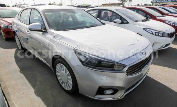 Acheter Import Voiture Kia Cadenza Autre à Import - Dubai, Kailahun Acheter Import Voiture Kia Cadenza Autre à Import - Dubai, Kailahun