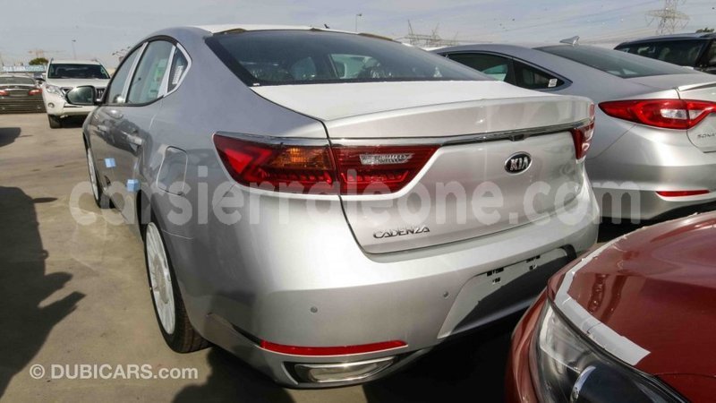 Big with watermark kia cadenza kailahun import dubai 4728