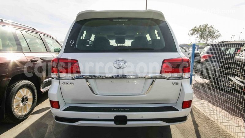 Big with watermark toyota land cruiser kailahun import dubai 4730