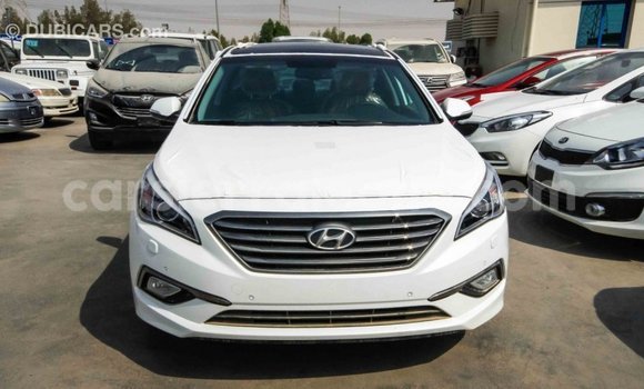 Acheter Import Voiture Hyundai Sonata Blanc à Import - Dubai, Kailahun Acheter Import Voiture Hyundai Sonata Blanc à Import - Dubai, Kailahun