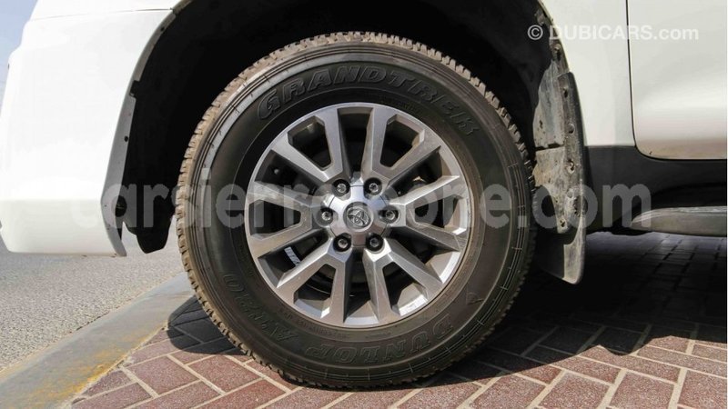 Big with watermark toyota prado kailahun import dubai 4734