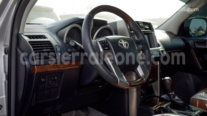 Big with watermark toyota prado kailahun import dubai 4745