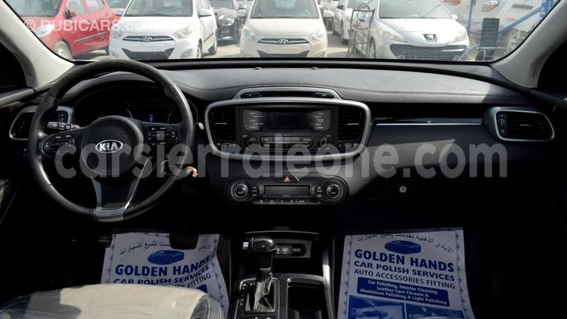 Big with watermark kia sorento kailahun import dubai 4750