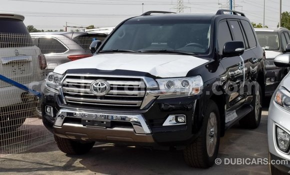 Buy Import Toyota Land Cruiser Black Car in Import - Dubai in Kailahun Buy Import Toyota Land Cruiser Black Car in Import - Dubai in Kailahun