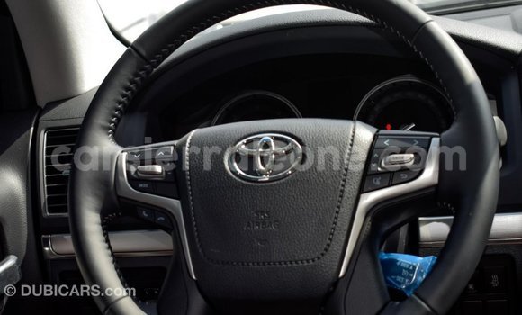 Buy Import Toyota Land Cruiser Black Car in Import - Dubai in Kailahun Buy Import Toyota Land Cruiser Black Car in Import - Dubai in Kailahun