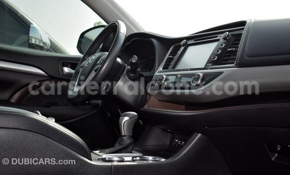 Buy Import Toyota Highlander Other Car in Import - Dubai in Kailahun Buy Import Toyota Highlander Other Car in Import - Dubai in Kailahun