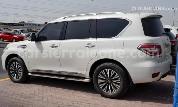 Buy Import Nissan Patrol White Car in Import - Dubai in Kailahun Buy Import Nissan Patrol White Car in Import - Dubai in Kailahun