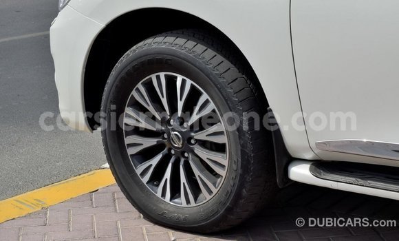 Buy Import Nissan Patrol White Car in Import - Dubai in Kailahun Buy Import Nissan Patrol White Car in Import - Dubai in Kailahun