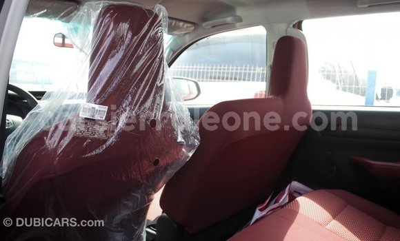 Acheter Import Voiture Toyota Hilux Autre à Import - Dubai, Kailahun Acheter Import Voiture Toyota Hilux Autre à Import - Dubai, Kailahun