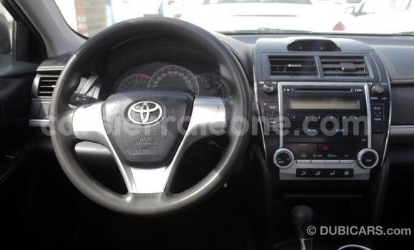 Buy Import Toyota Camry White Car in Import - Dubai in Kailahun Buy Import Toyota Camry White Car in Import - Dubai in Kailahun