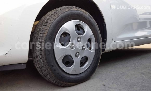 Acheter Import Voiture Kia Picanto Blanc à Import - Dubai, Kailahun Acheter Import Voiture Kia Picanto Blanc à Import - Dubai, Kailahun