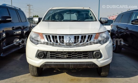 Buy Import Mitsubishi L200 White Car in Import - Dubai in Kailahun Buy Import Mitsubishi L200 White Car in Import - Dubai in Kailahun