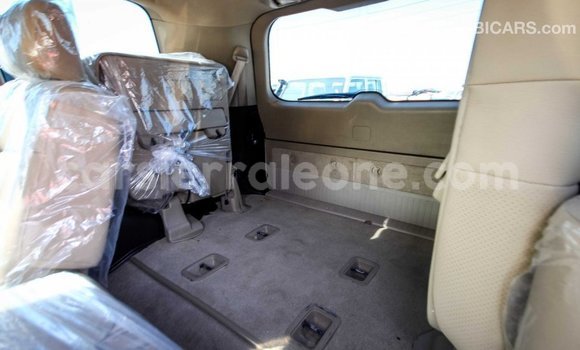 Buy Import Toyota Land Cruiser White Car in Import - Dubai in Kailahun Buy Import Toyota Land Cruiser White Car in Import - Dubai in Kailahun