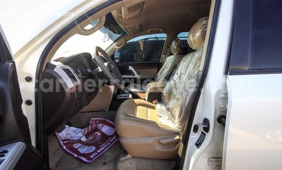 Buy Import Toyota Land Cruiser White Car in Import - Dubai in Kailahun Buy Import Toyota Land Cruiser White Car in Import - Dubai in Kailahun