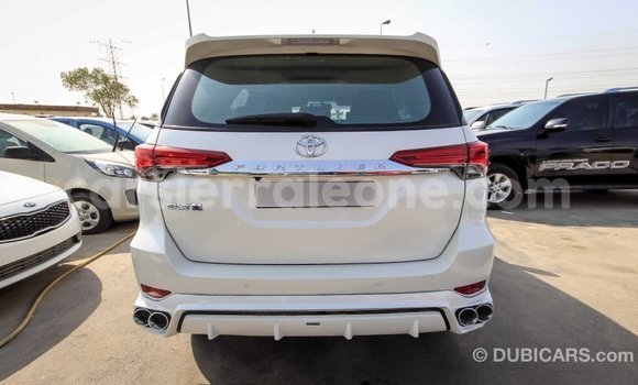 Buy Import Toyota Fortuner White Car in Import - Dubai in Kailahun Buy Import Toyota Fortuner White Car in Import - Dubai in Kailahun