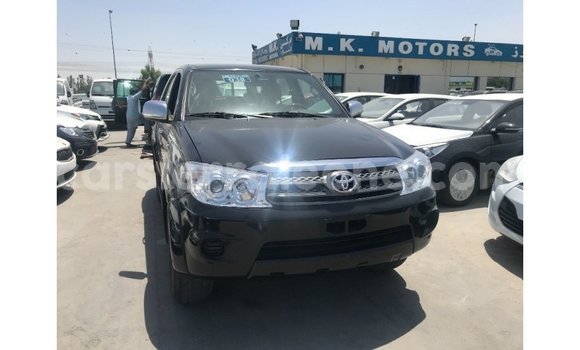 Acheter Import Voiture Toyota Fortuner Noir à Import - Dubai, Kailahun Acheter Import Voiture Toyota Fortuner Noir à Import - Dubai, Kailahun