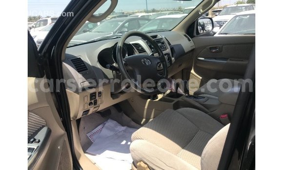 Acheter Import Voiture Toyota Fortuner Noir à Import - Dubai, Kailahun Acheter Import Voiture Toyota Fortuner Noir à Import - Dubai, Kailahun