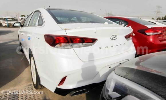 Buy Import Hyundai Sonata White Car in Import - Dubai in Kailahun Buy Import Hyundai Sonata White Car in Import - Dubai in Kailahun
