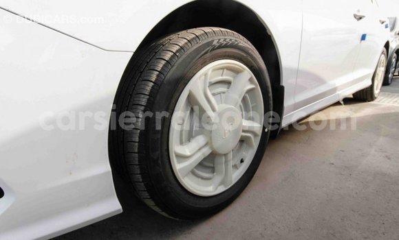 Buy Import Hyundai Sonata White Car in Import - Dubai in Kailahun Buy Import Hyundai Sonata White Car in Import - Dubai in Kailahun