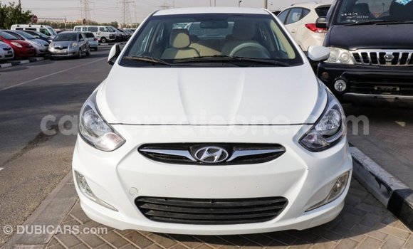 Buy Import Hyundai Accent White Car in Import - Dubai in Kailahun Buy Import Hyundai Accent White Car in Import - Dubai in Kailahun