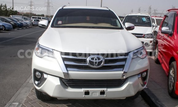 Buy Import Toyota Fortuner White Car in Import - Dubai in Kailahun Buy Import Toyota Fortuner White Car in Import - Dubai in Kailahun