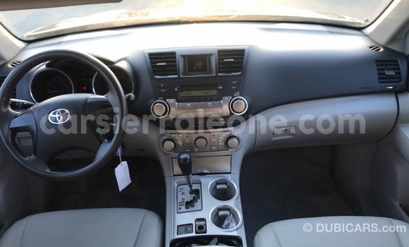 Buy Import Toyota Highlander Other Car in Import - Dubai in Kailahun Buy Import Toyota Highlander Other Car in Import - Dubai in Kailahun