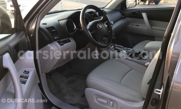 Buy Import Toyota Highlander Other Car in Import - Dubai in Kailahun Buy Import Toyota Highlander Other Car in Import - Dubai in Kailahun