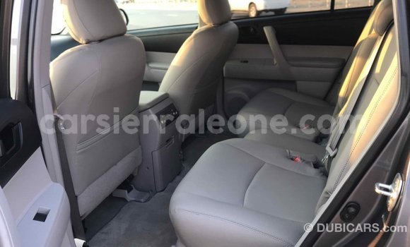 Buy Import Toyota Highlander Other Car in Import - Dubai in Kailahun Buy Import Toyota Highlander Other Car in Import - Dubai in Kailahun