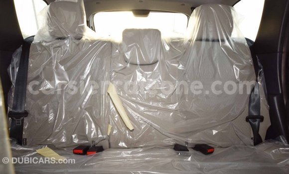 Buy Import Renault Duster White Car in Import - Dubai in Kailahun Buy Import Renault Duster White Car in Import - Dubai in Kailahun