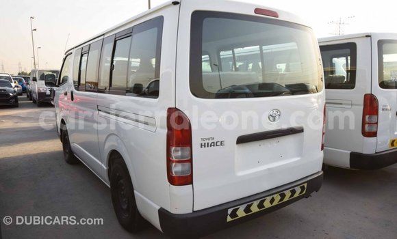 Acheter Import Voiture Toyota Hiace Blanc à Import - Dubai, Kailahun Acheter Import Voiture Toyota Hiace Blanc à Import - Dubai, Kailahun