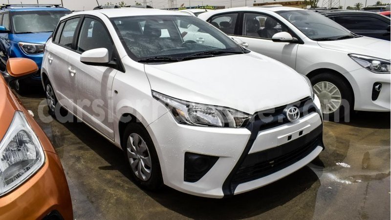 Big with watermark toyota yaris kailahun import dubai 4813