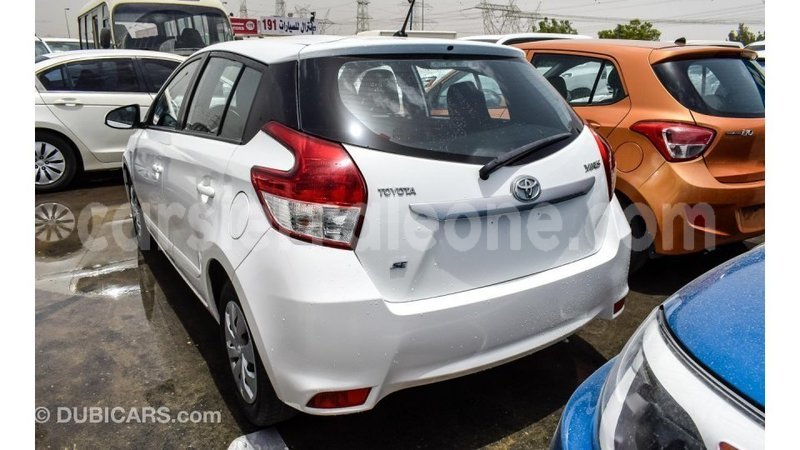 Big with watermark toyota yaris kailahun import dubai 4813