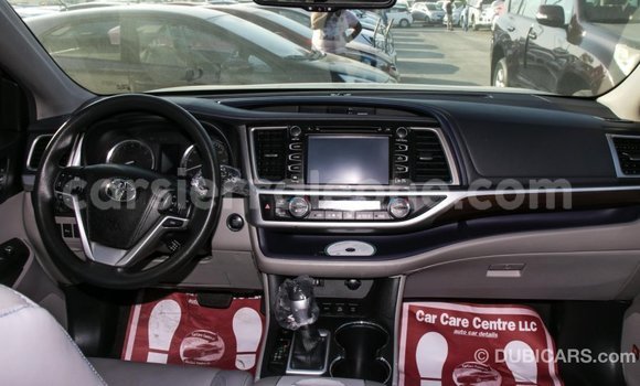 Buy Import Toyota Highlander Other Car in Import - Dubai in Kailahun Buy Import Toyota Highlander Other Car in Import - Dubai in Kailahun