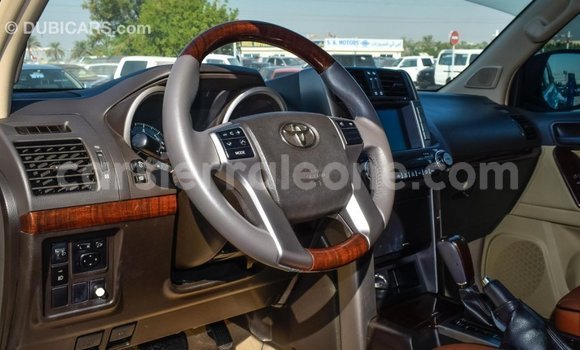 Acheter Import Voiture Toyota Prado Blanc à Import - Dubai, Kailahun Acheter Import Voiture Toyota Prado Blanc à Import - Dubai, Kailahun